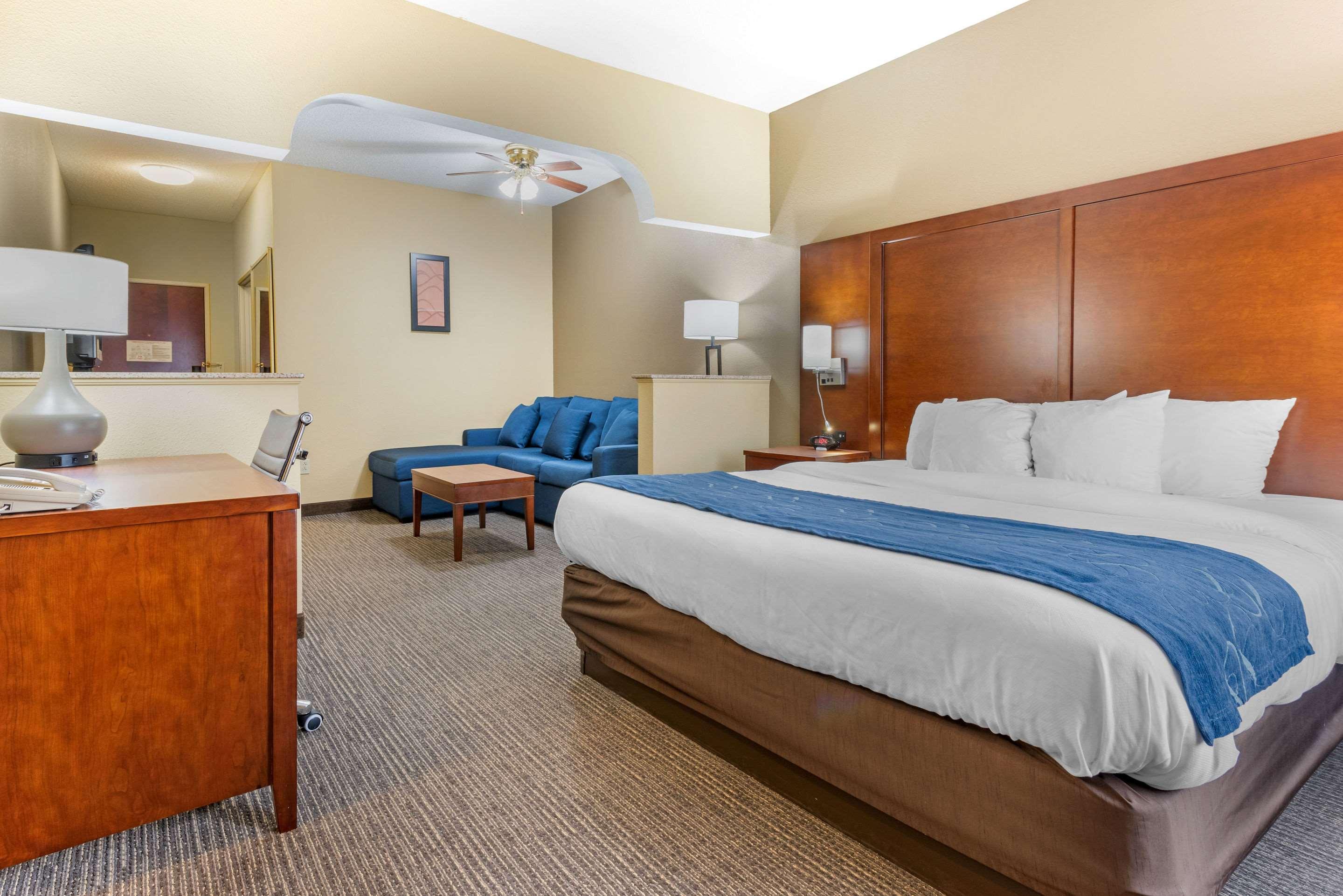 Comfort Hotel 2*