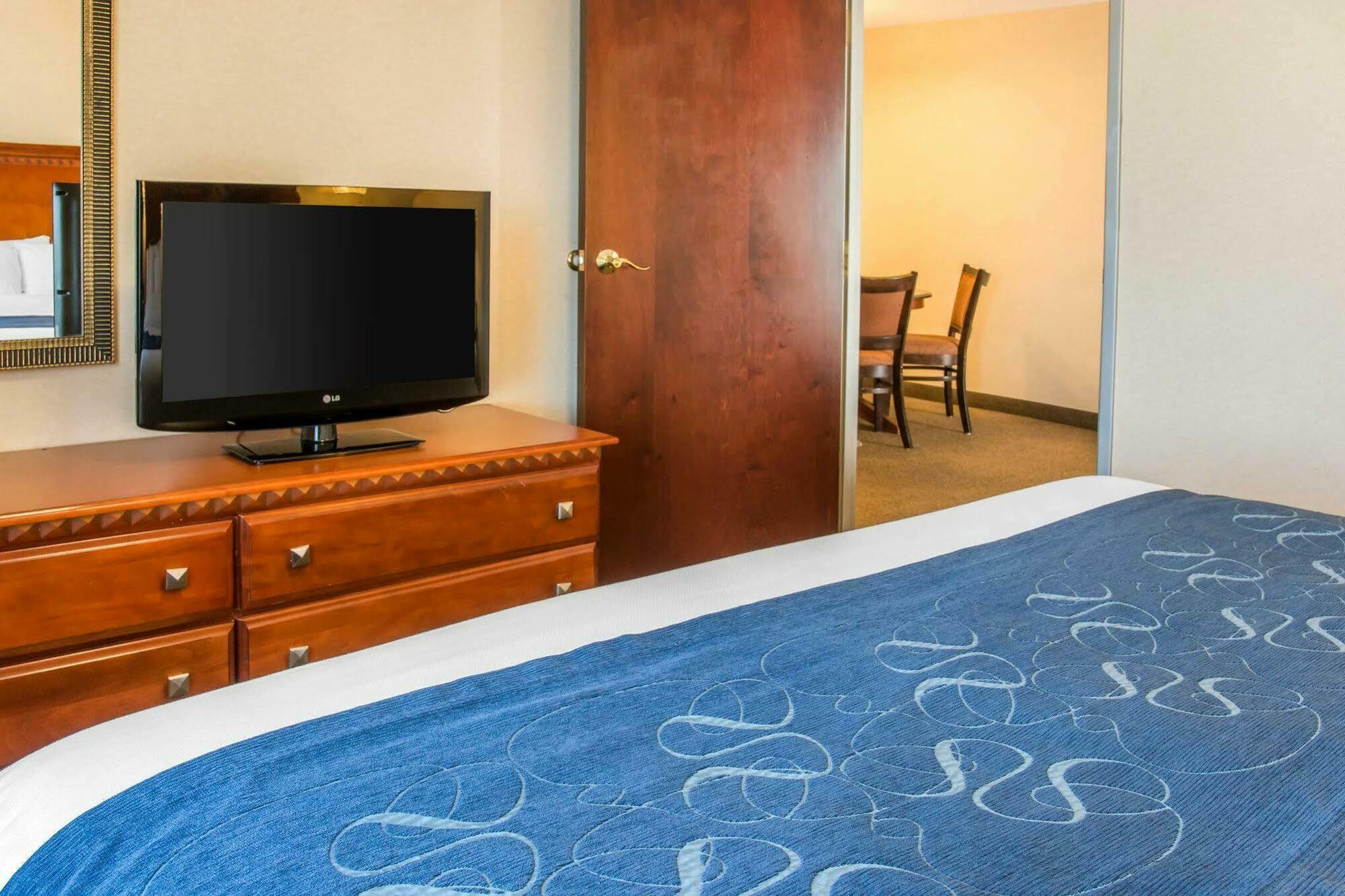 Comfort Hotel 2*
